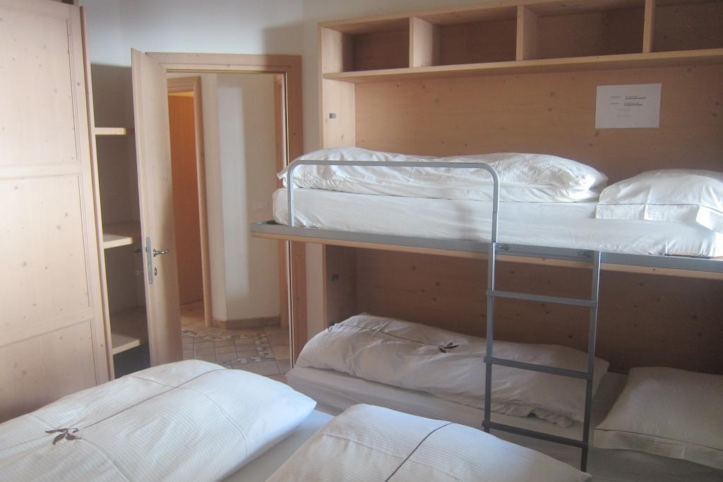 Chalet Rin Da Pemont Livigno Zimmer foto