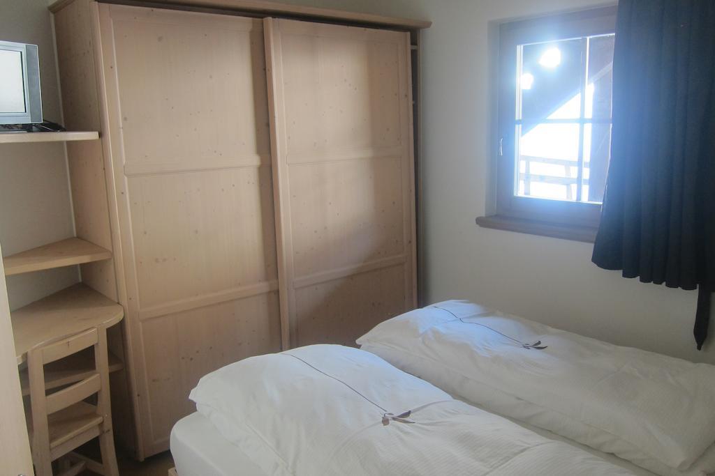 Chalet Rin Da Pemont Livigno Zimmer foto