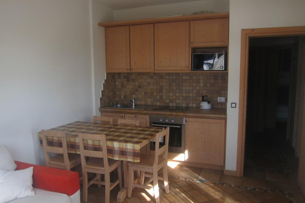 Chalet Rin Da Pemont Livigno Zimmer foto