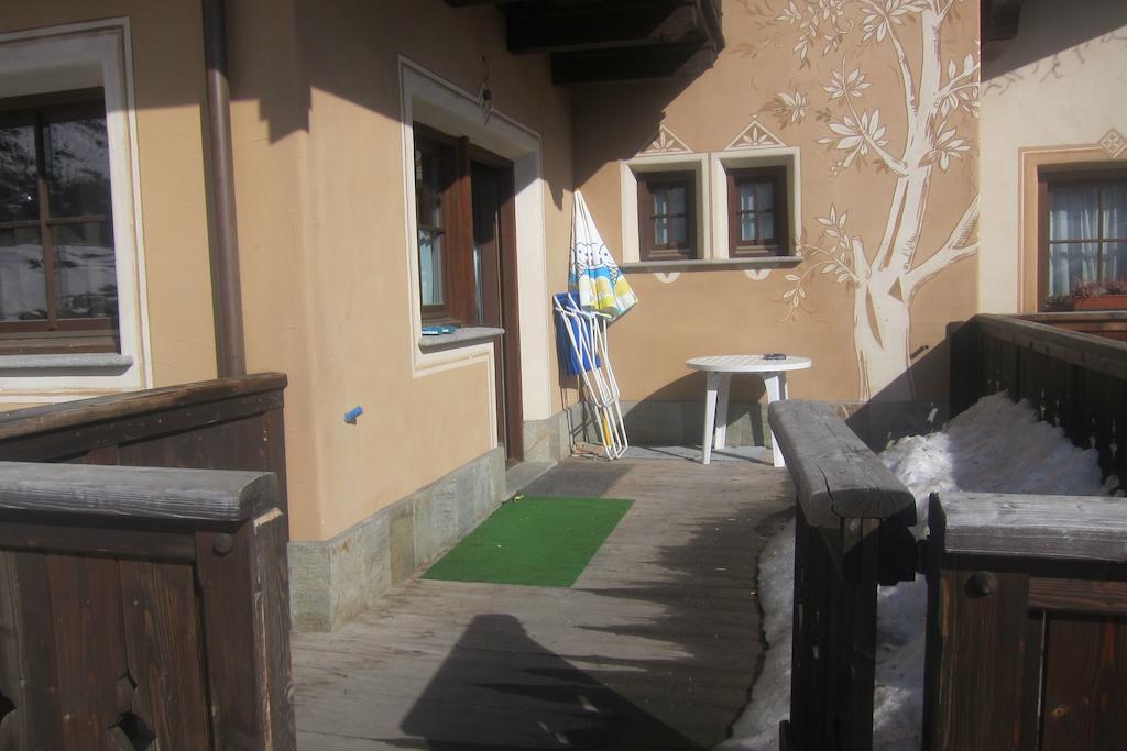 Chalet Rin Da Pemont Livigno Zimmer foto